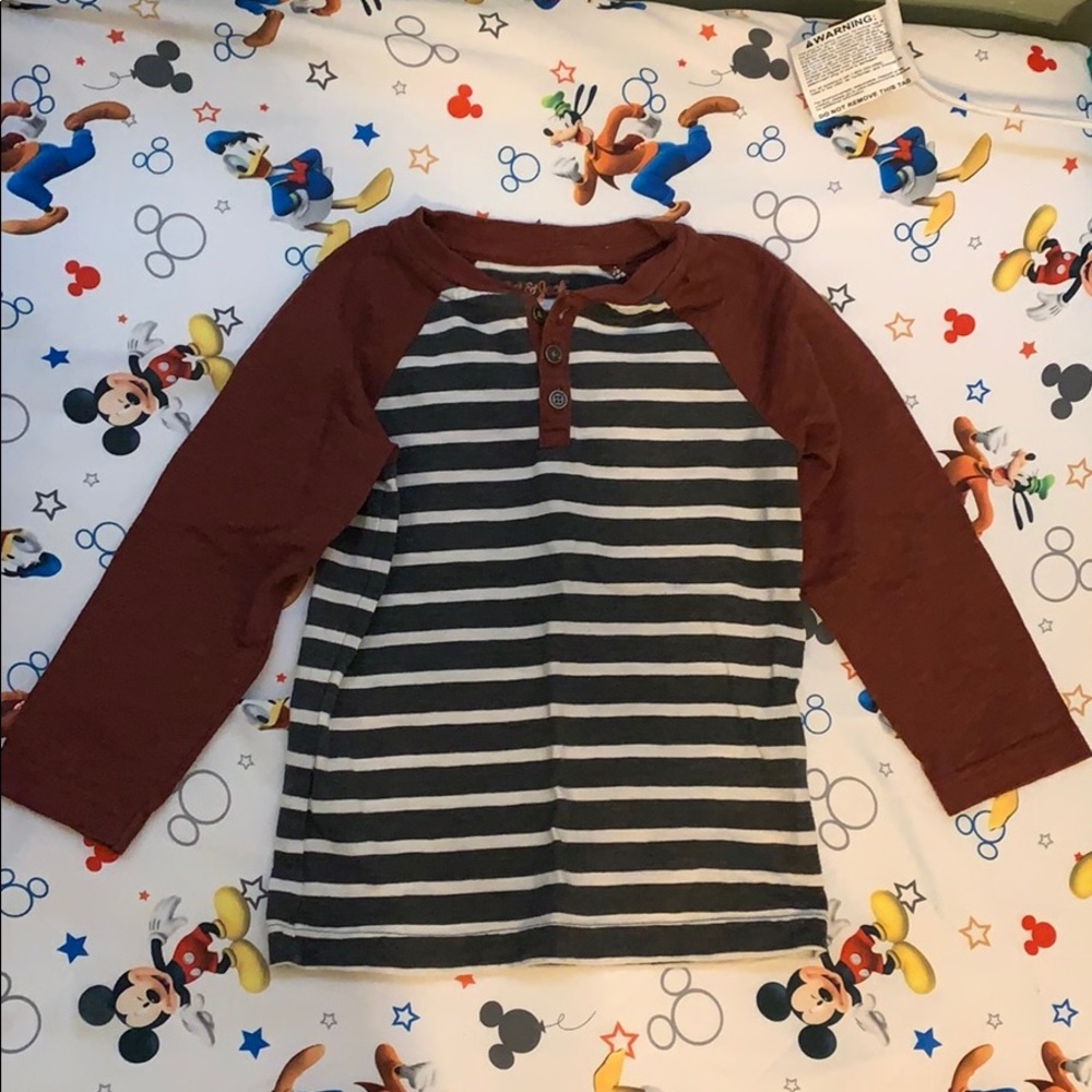 Cat and jack shirt